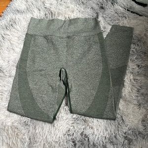 Pink Victoria Secret Workout Leghings